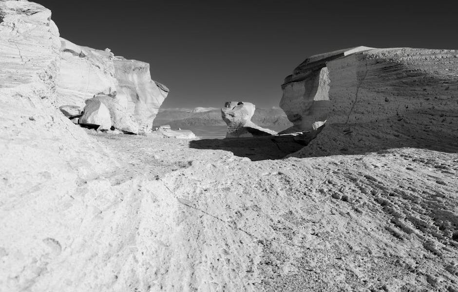 Monochrome landscape of El Peñón’s unique sandstone formations in Catamarca, Argentina.